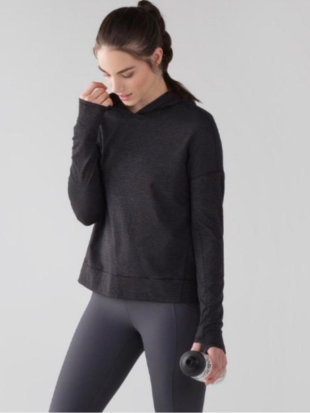 lululemon athletica Charcoal Black Lightweight Hooded Pullover​ - Picture 2 of 7